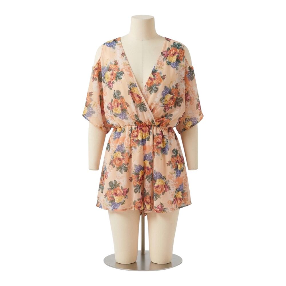 NWT Charlotte Russe Floral Cold Shoulder Romper XS Summer Shorts - Picture 2 of 13